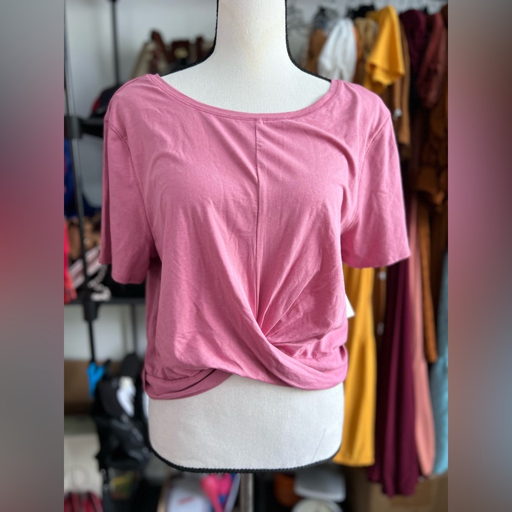 NWT Coreio front knot pink shirt size Xl